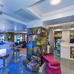 Zagreb 4*