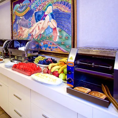 Zagreb Hotell 4*