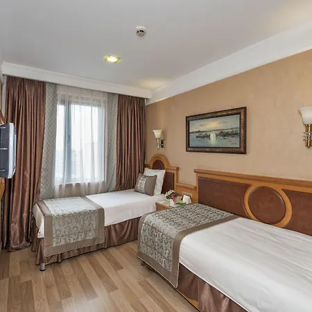 Zagreb 4*