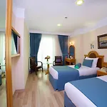 Zagreb Hotel 4*