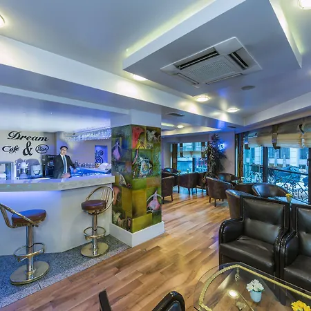 Hotel Zagreb Istanboel