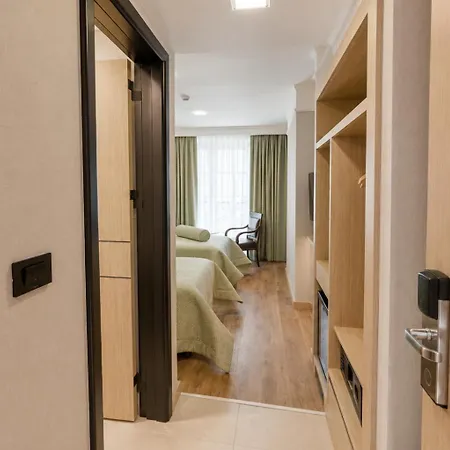 Zagreb 4* Istanboel