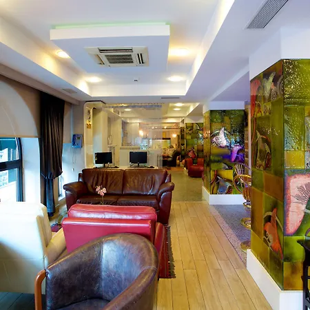 Hotell Zagreb 4*