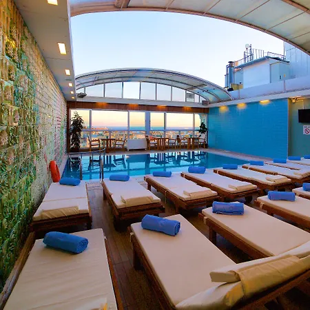 Zagreb Hotell 4*